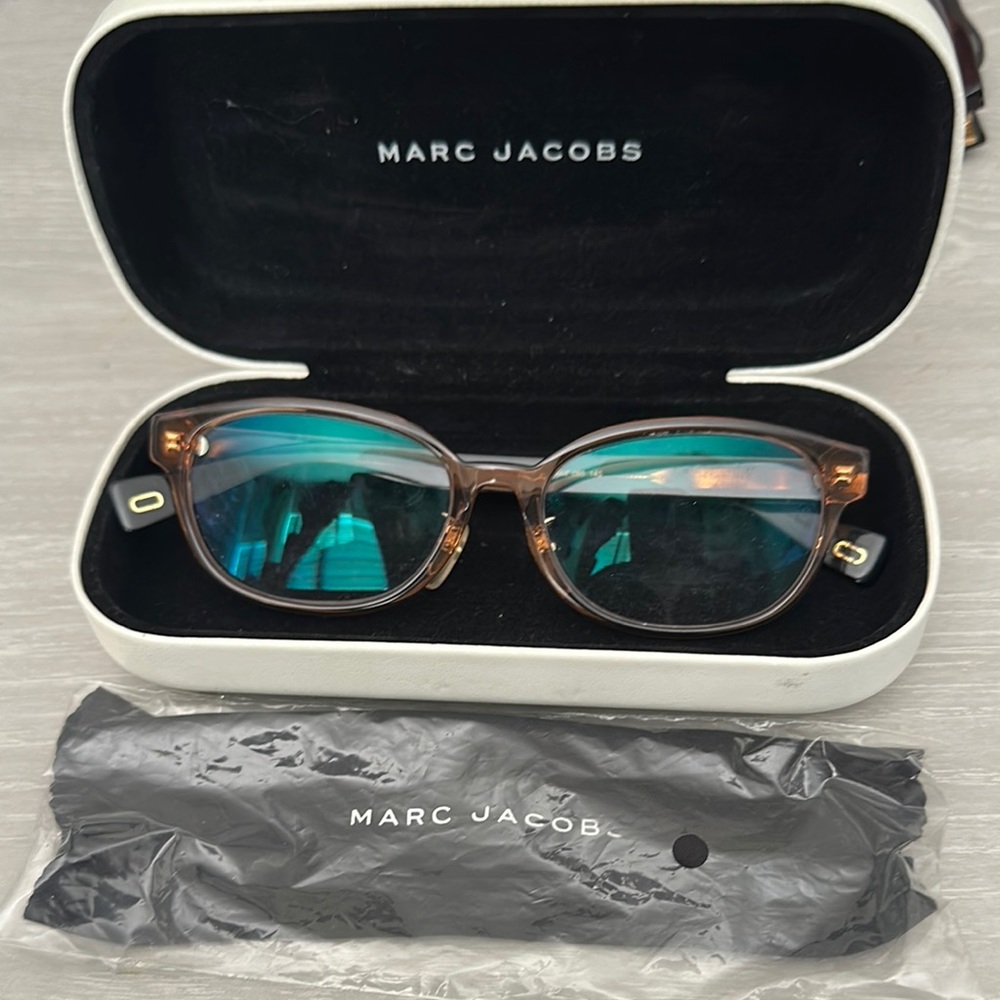 Marc Jacobs Brown and Clear Glasses